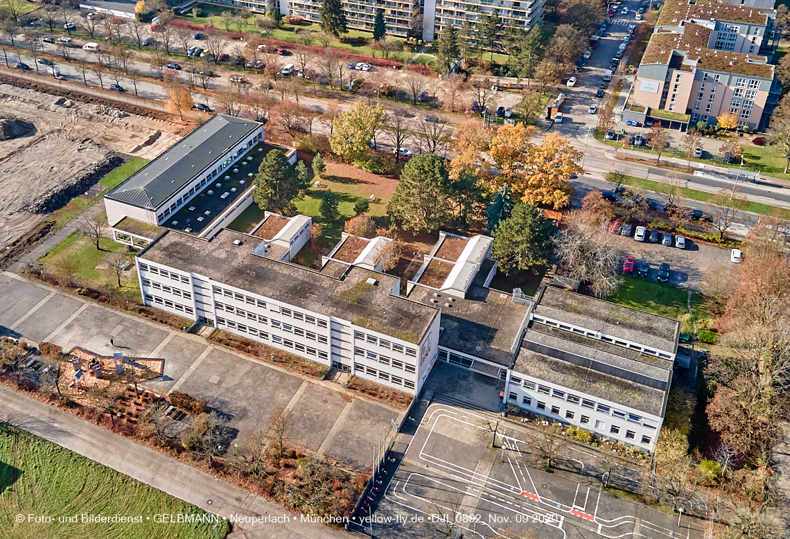 09.11.2020 - Baustelle Grundschule am Karl-Marx-Ring in Neuperlach